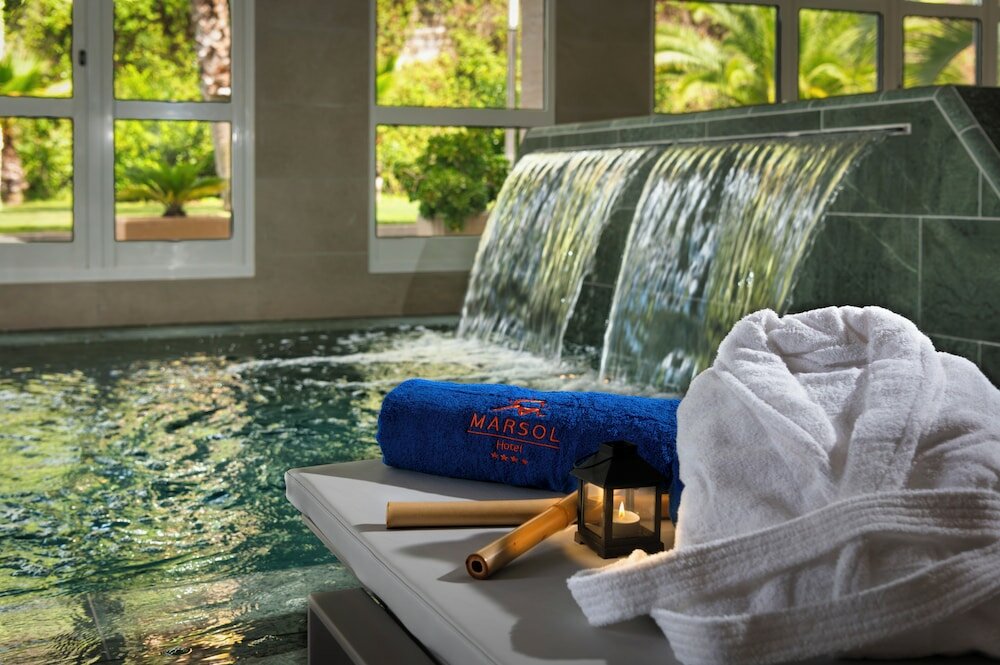 Фото Costa Encantada Suites & Resort