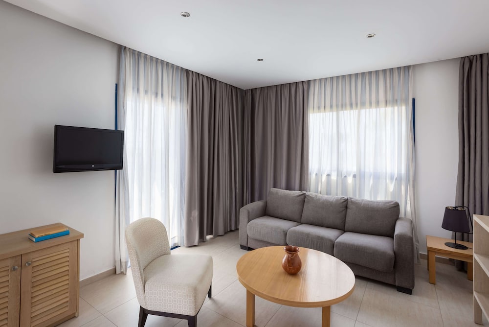 Фото Atlantica Callisto