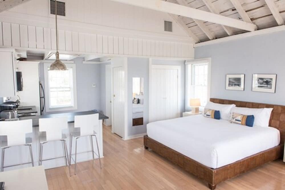 Фото The Cottages and Lofts at Boat Basin