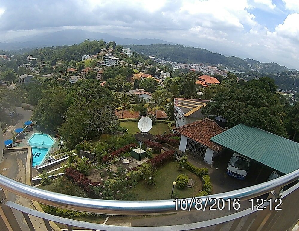 Фото Hotel Topaz
