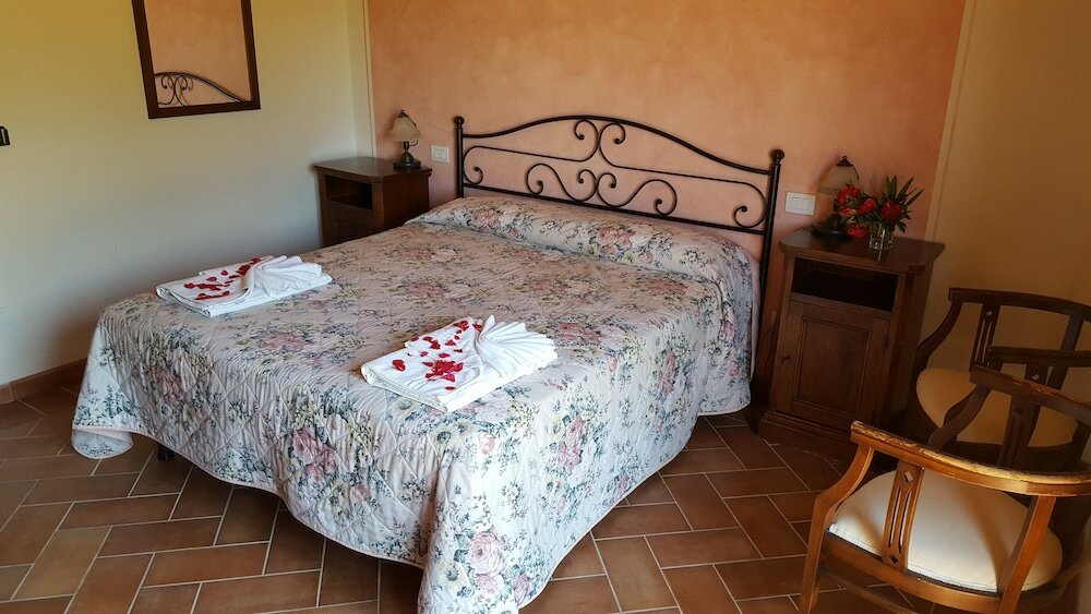 Фото Country Villas Fattoria Le Guardiole