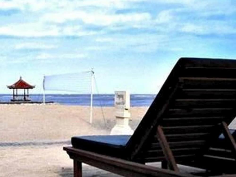 Фото The Benoa Beach Front Villas & SPA