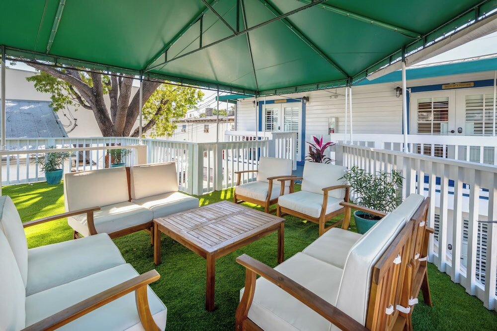 Фото Custom House Inn