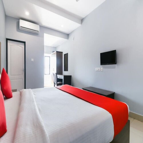 Гостиница Hotel Queen Residency в Коччи