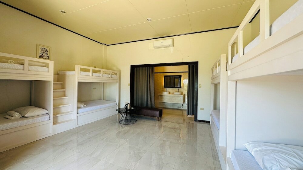 Фото Tugsaw Resort