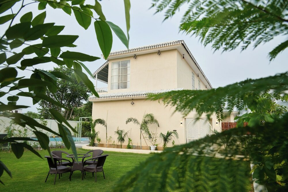 Фото Free Birds Bungalow