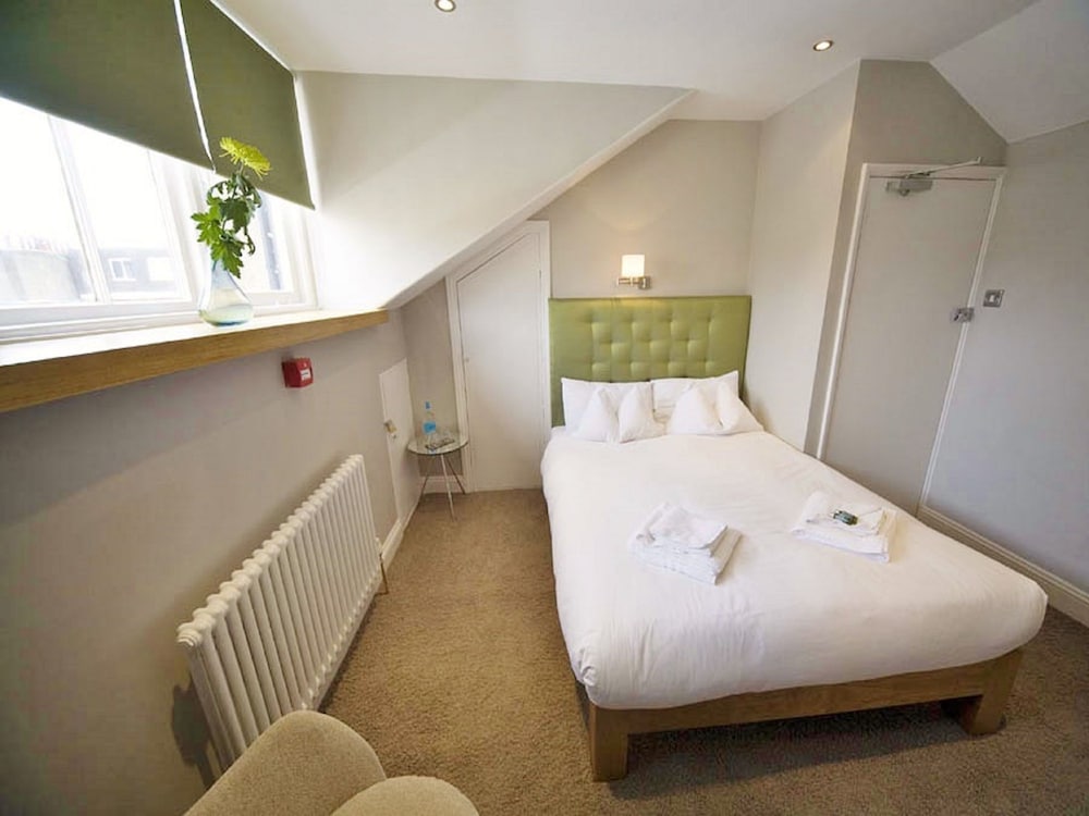 Фото The Oriental - Guest House