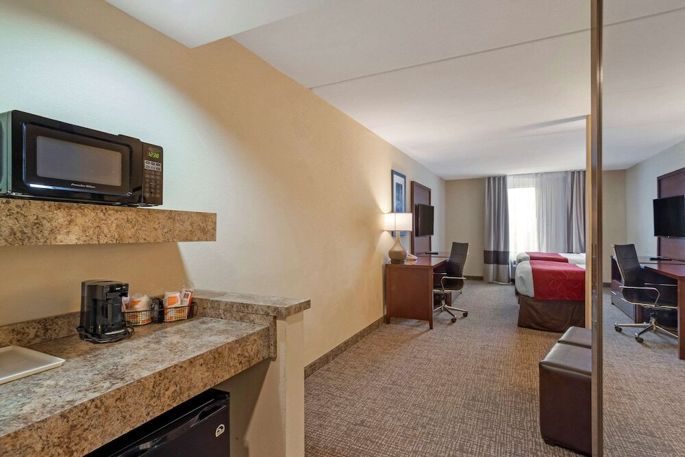 Фото Comfort Suites Fredericksburg North