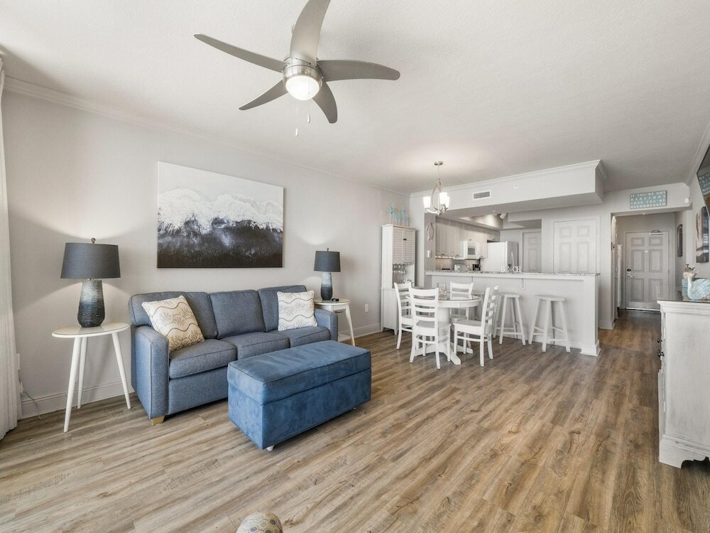 Фото Emerald Beach Resort by Southern Vacation Rentals