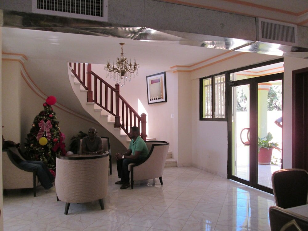 Фото Tabarre's Palace