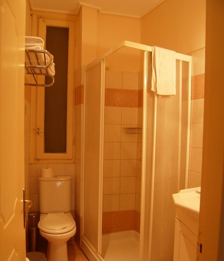 Фото Art Gallery Hotel