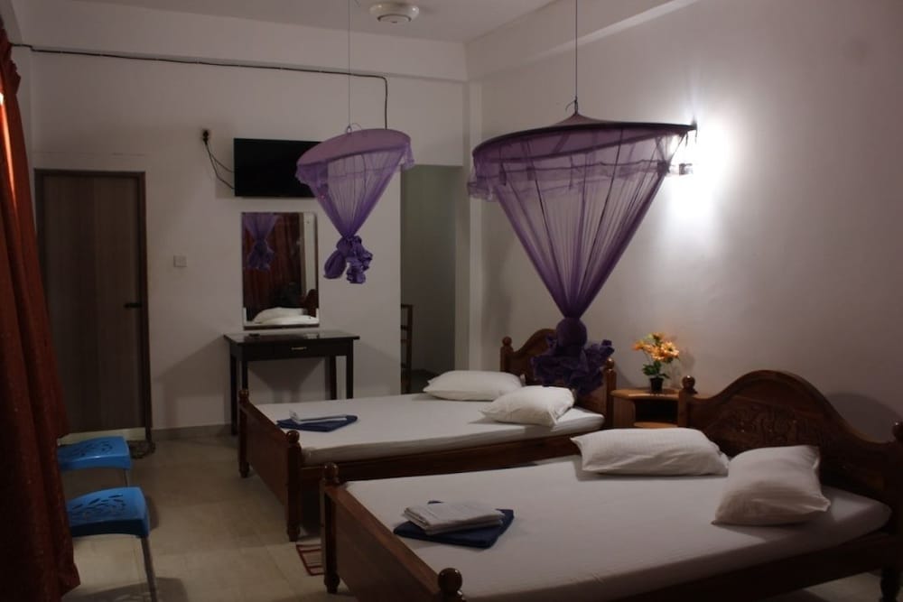 Фото Hotel senora kataragama