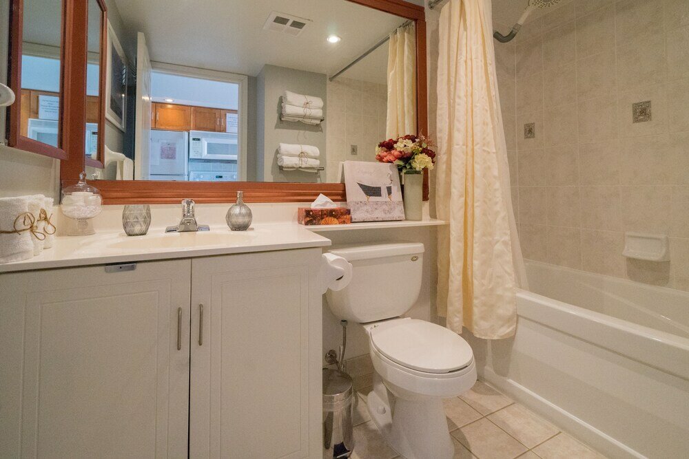 Фото Applewood Suites - 1 Br Wellington West