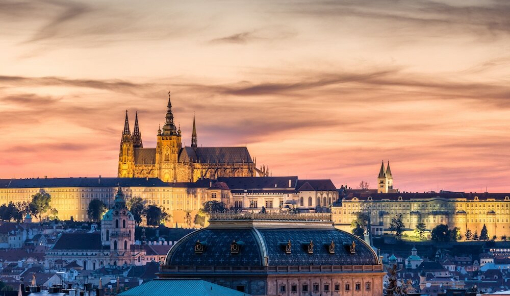 Фото MOOo by the Castle