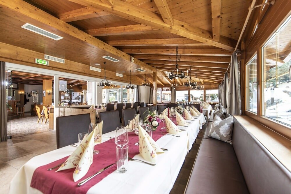 Фото Hotel Jagdhof