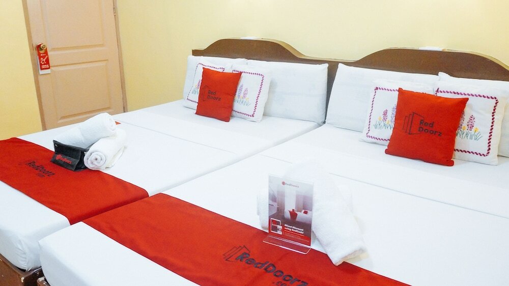 Фото RedDoorz near Old Tagbilaran Airport