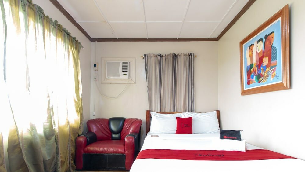 Фото RedDoorz near Peoples Park Tagaytay