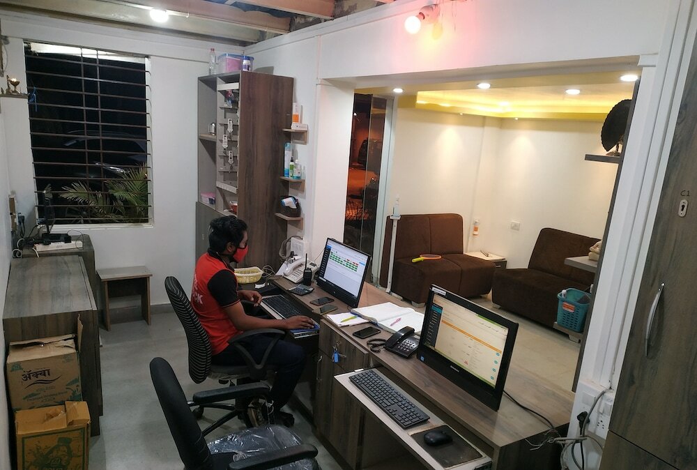 Фото Hotel Peacock