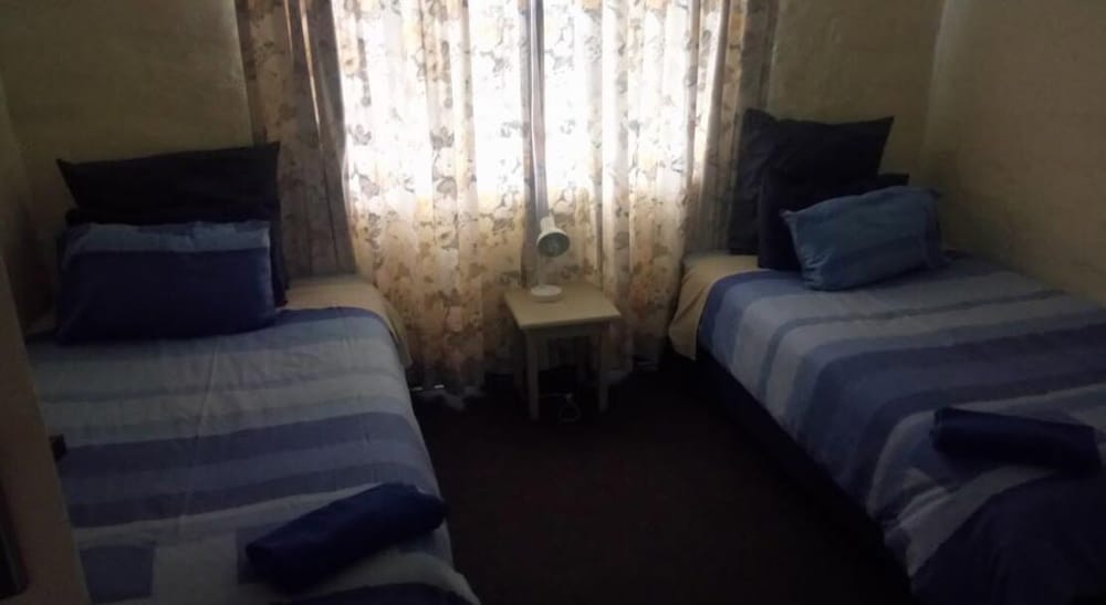 Фото Emoyeni Country Lodge