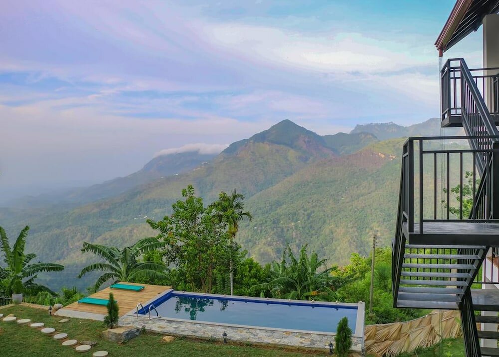 Фото Awesome Place Hotel