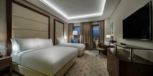 Гостиница DoubleTree by Hilton Istanbul Topkapi в Байрампаше