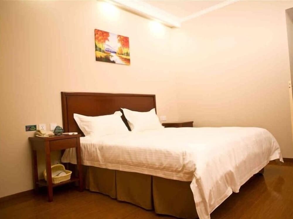 Фото Greentree Inn Suzhou Qimen North Street Likou Hotel