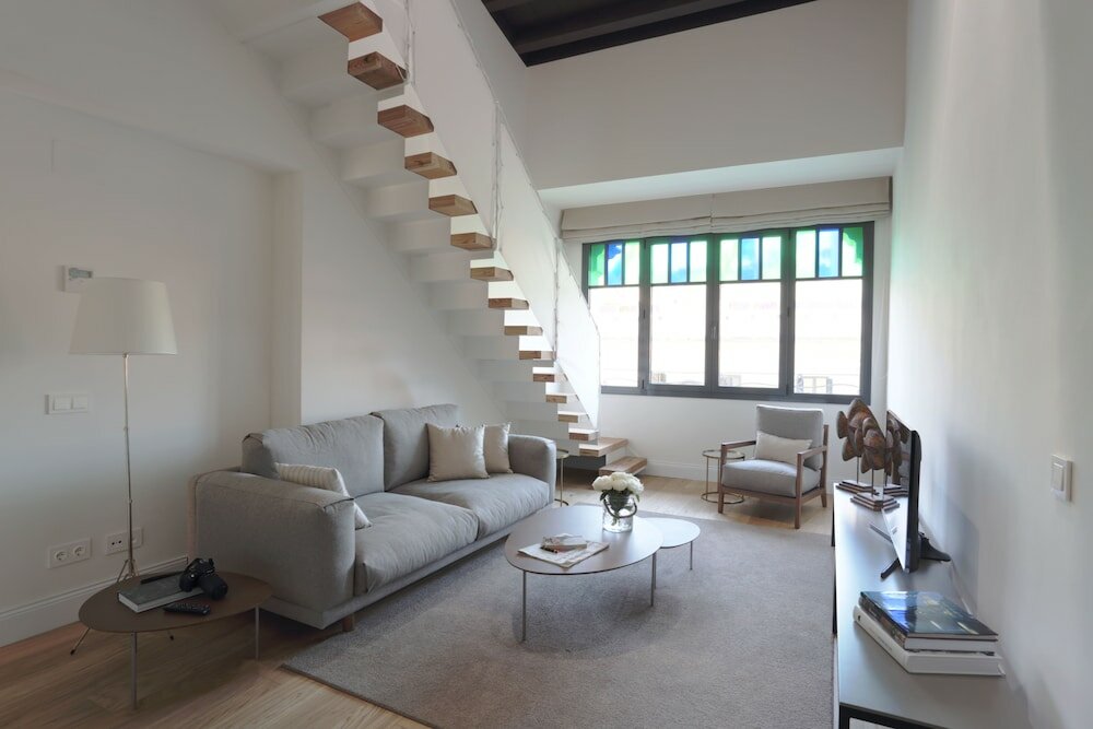 Фото Apartaments Plaça del VI