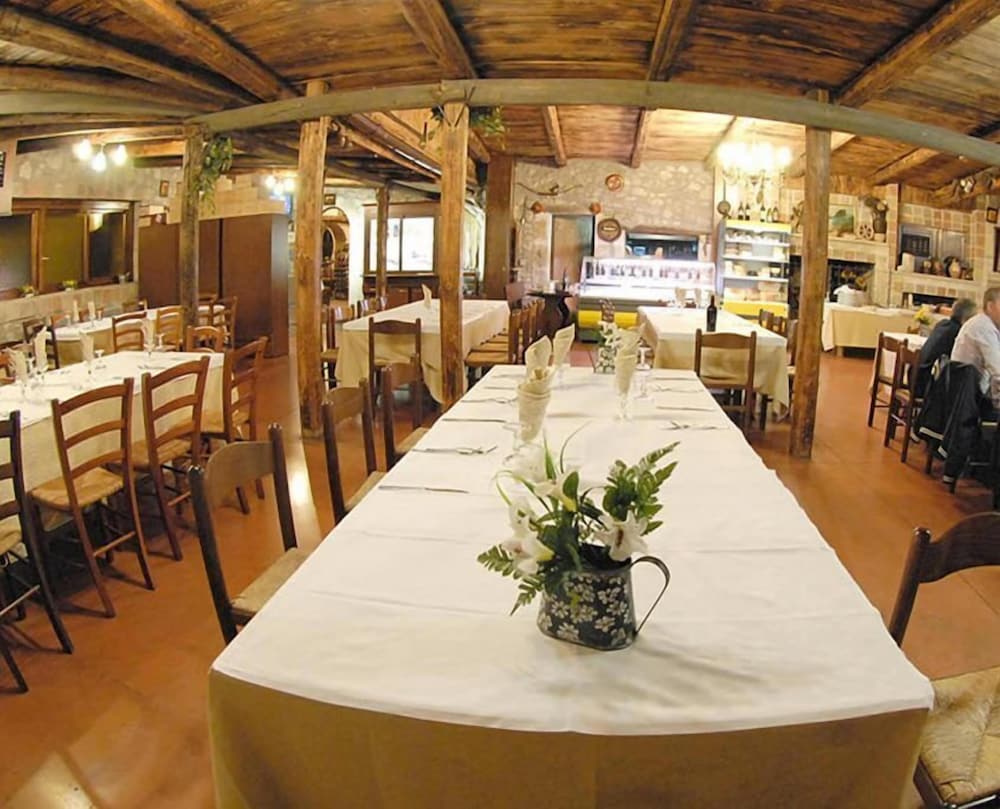 Фото Hotel Residence il Feudo