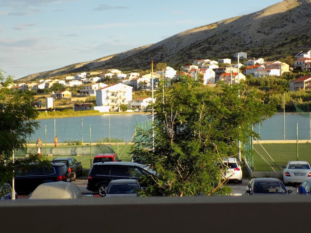 Фото Rooms and apartments Galeb