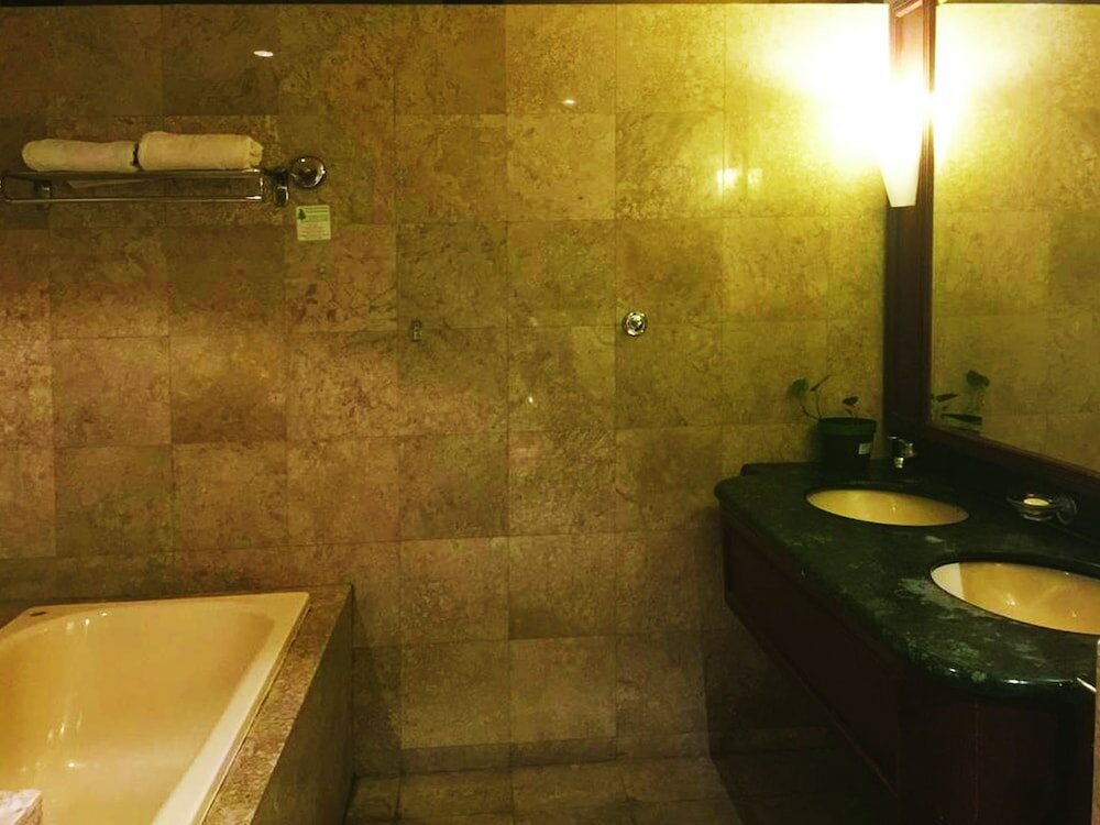 Фото Eastern Suites at Times Square Kl