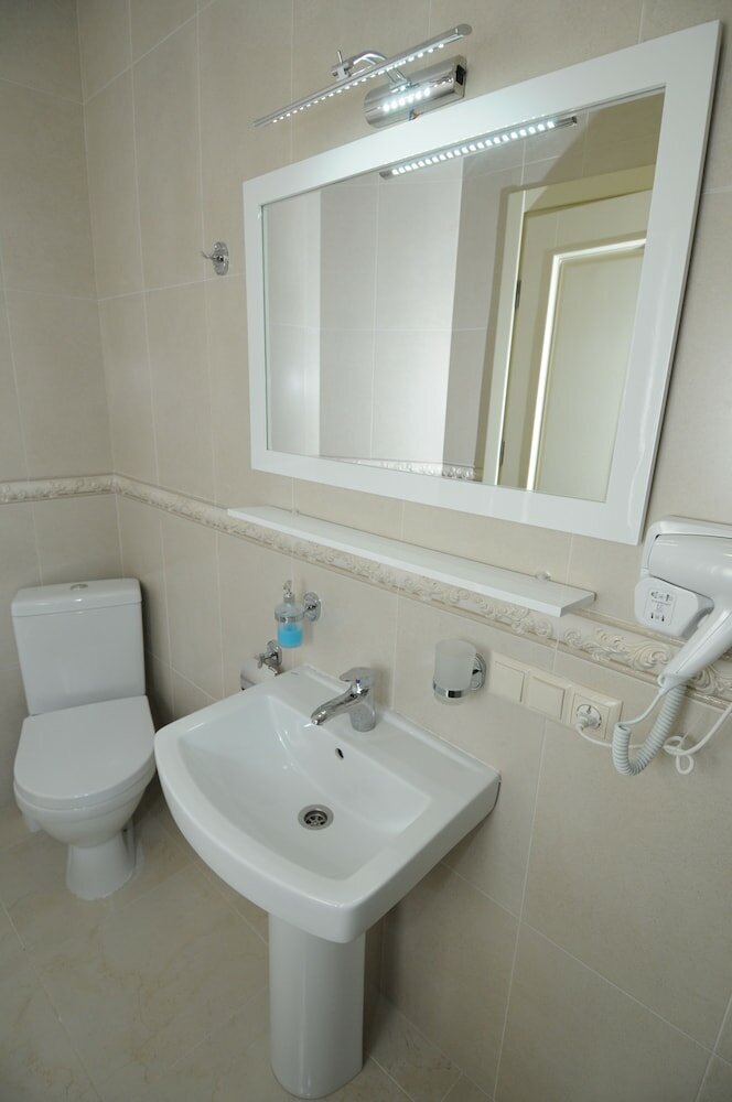 Фото Отель Crown