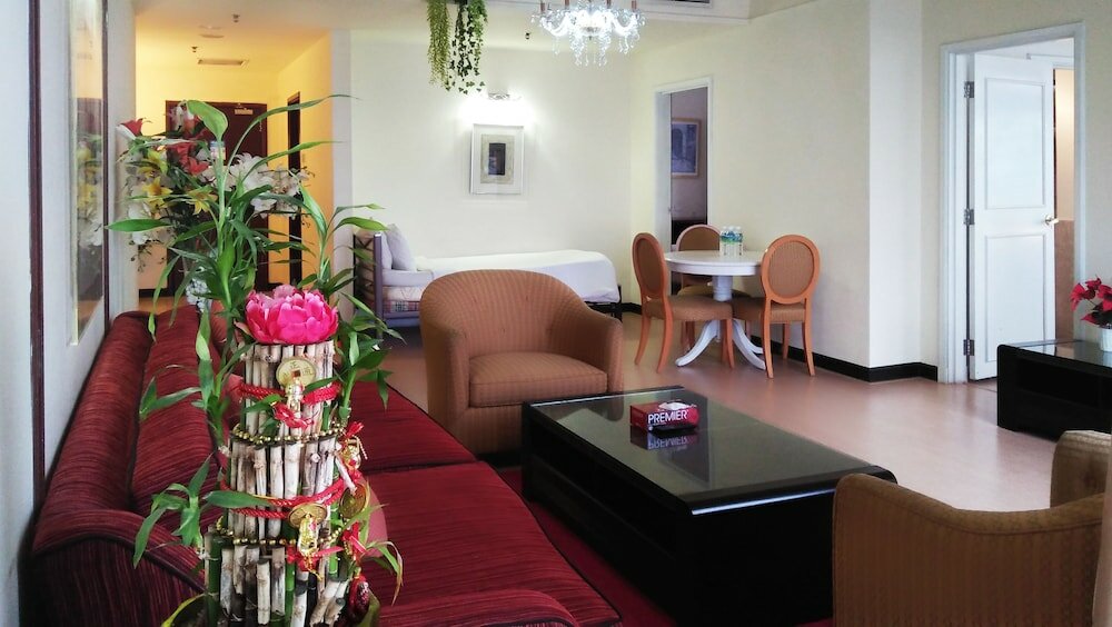 Фото Eastern Suites at Times Square Kl