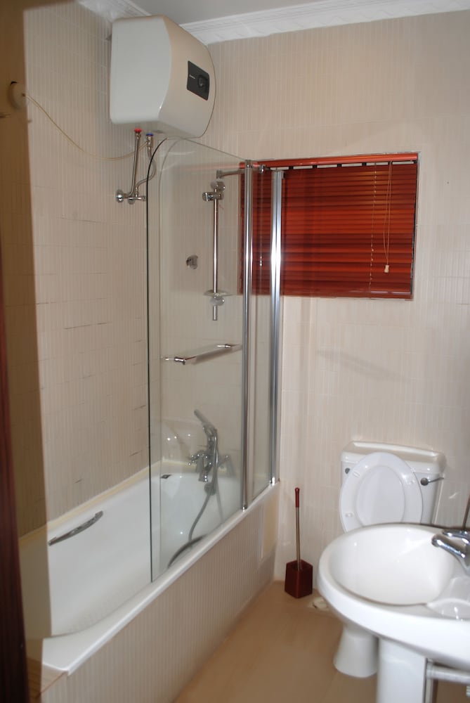 Фото Grand Inn & Suites