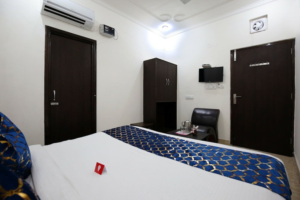 Фото Oyo 9055 Hotel Rich Inn