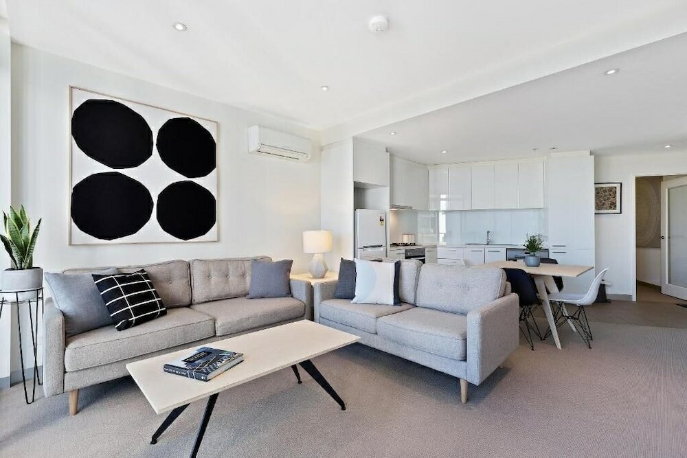 Фото Nook Melbourne Bank Tower Apartments