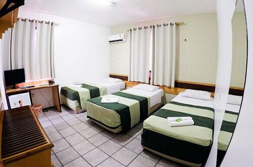 Гостиница Abrolhos Praia Hotel в Форталезе