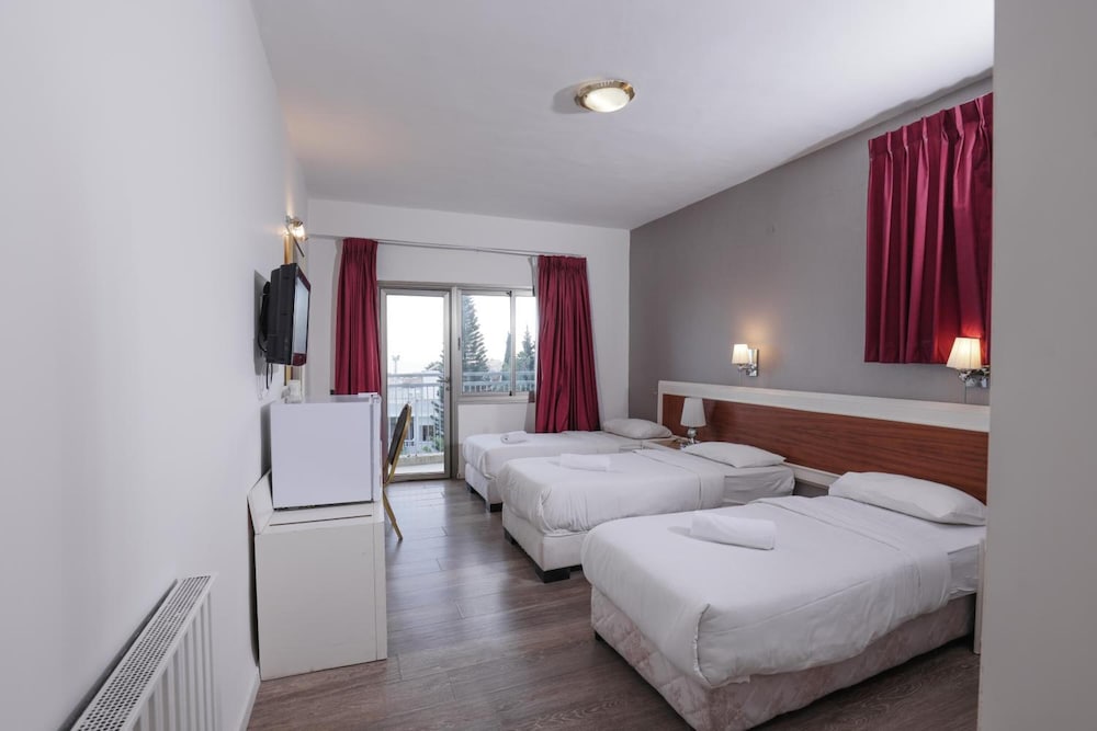 Фото Tabar Hotel