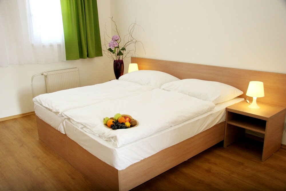 Фото Hotel Rozálka