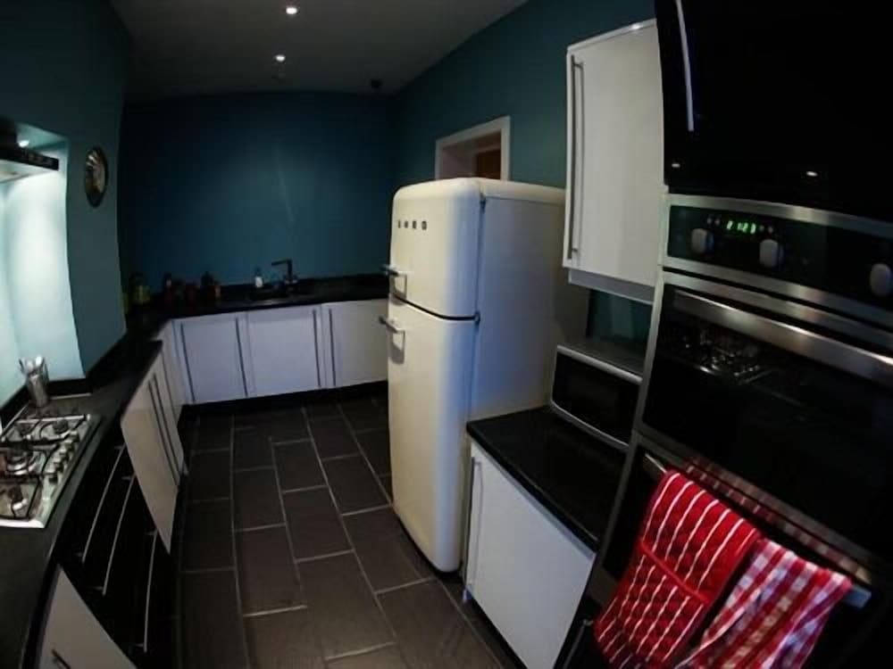 Фото Alexander Apartments Northcliffe