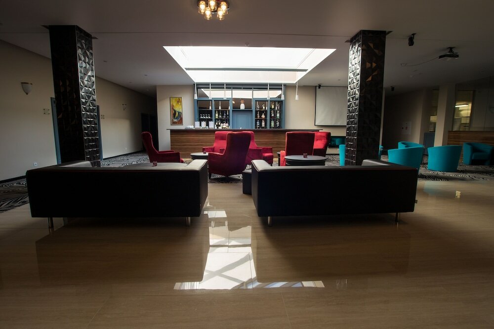 Фото Parkhotel Carlsbad Inn