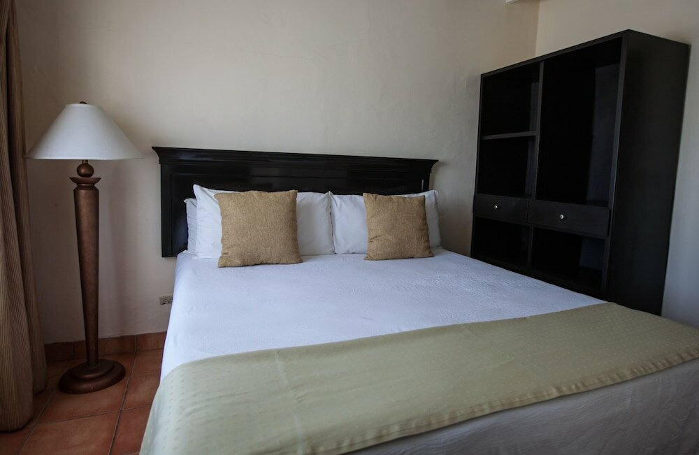 Фото California Villas y Hotel