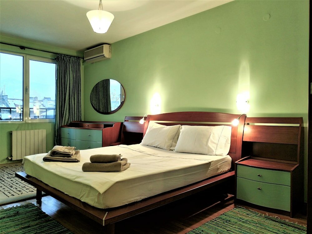 Фото Baratero City Corner II Apartment