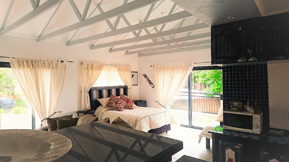 Фото Glenluce Guesthouse