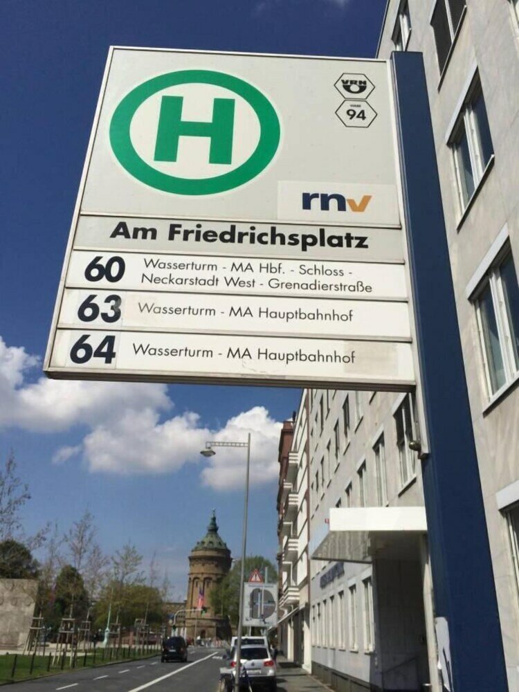 Фото 1 Bedroom Apartment In Prime Location