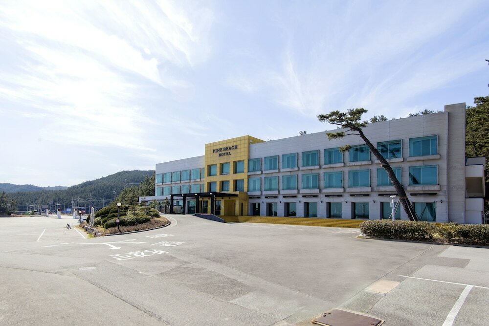 Фото Pinebeach Hotel Pohang