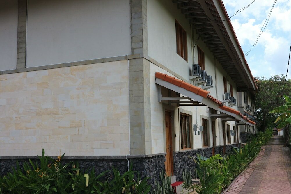 Фото Canggu Suites