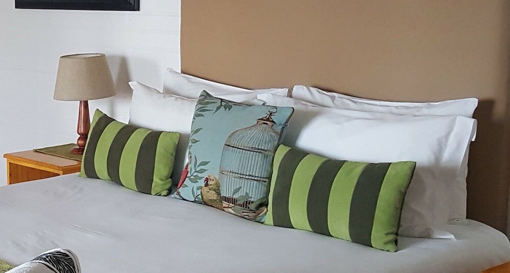 Фото Bedrock Lodge