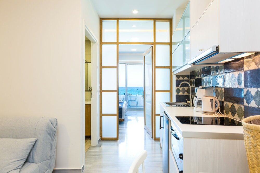 Фото Meltemi Coast Suites