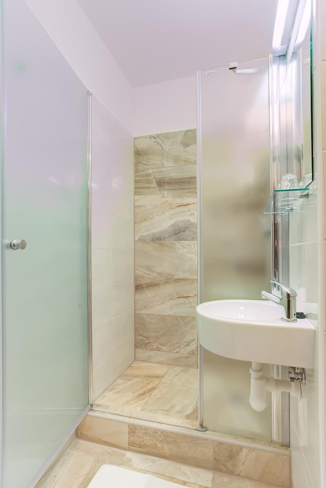 Фото Hotel Lineas