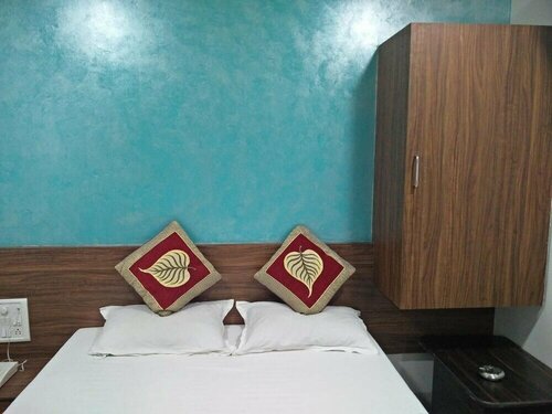 Гостиница Hotel Sion Residency в Мумбаи